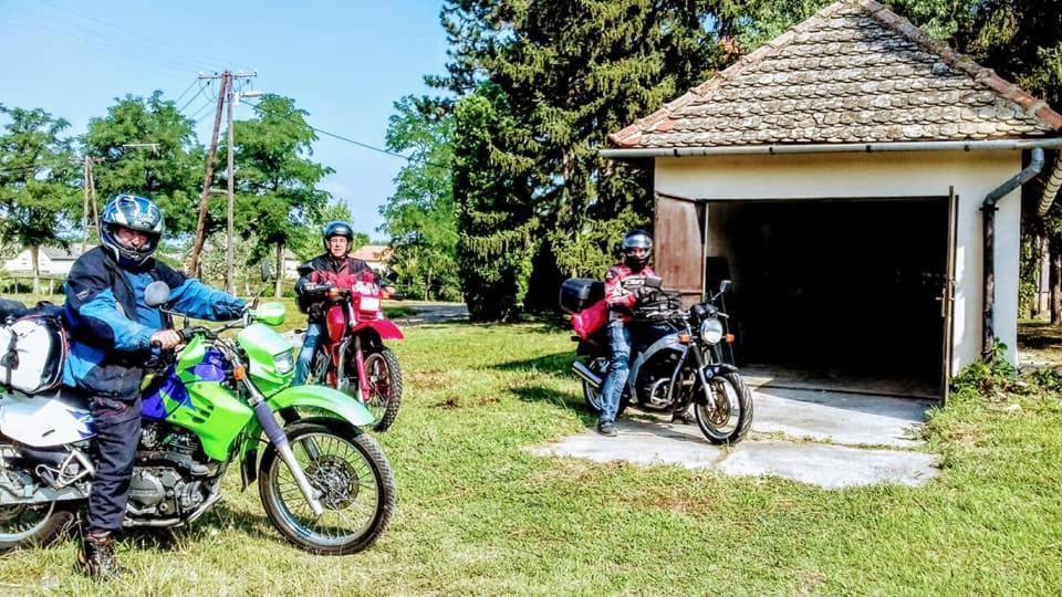 Locomotiv Vendeghaz Hercegszanto ภายนอก รูปภาพ